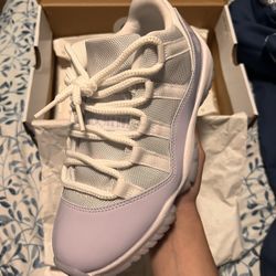 Jordan 11 Pure Violet Size 7w
