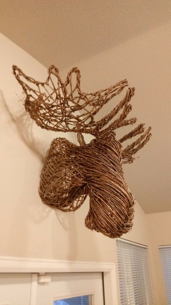 Awesome Moose Head Wall Hanging Wood Twigs!
