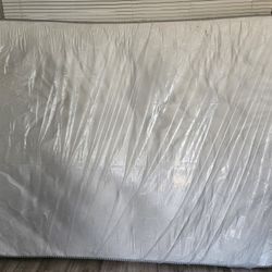 12in PILLOW TOP MATTRESS QUEEN SIZE