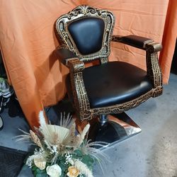 Barber Black Gold Chair 