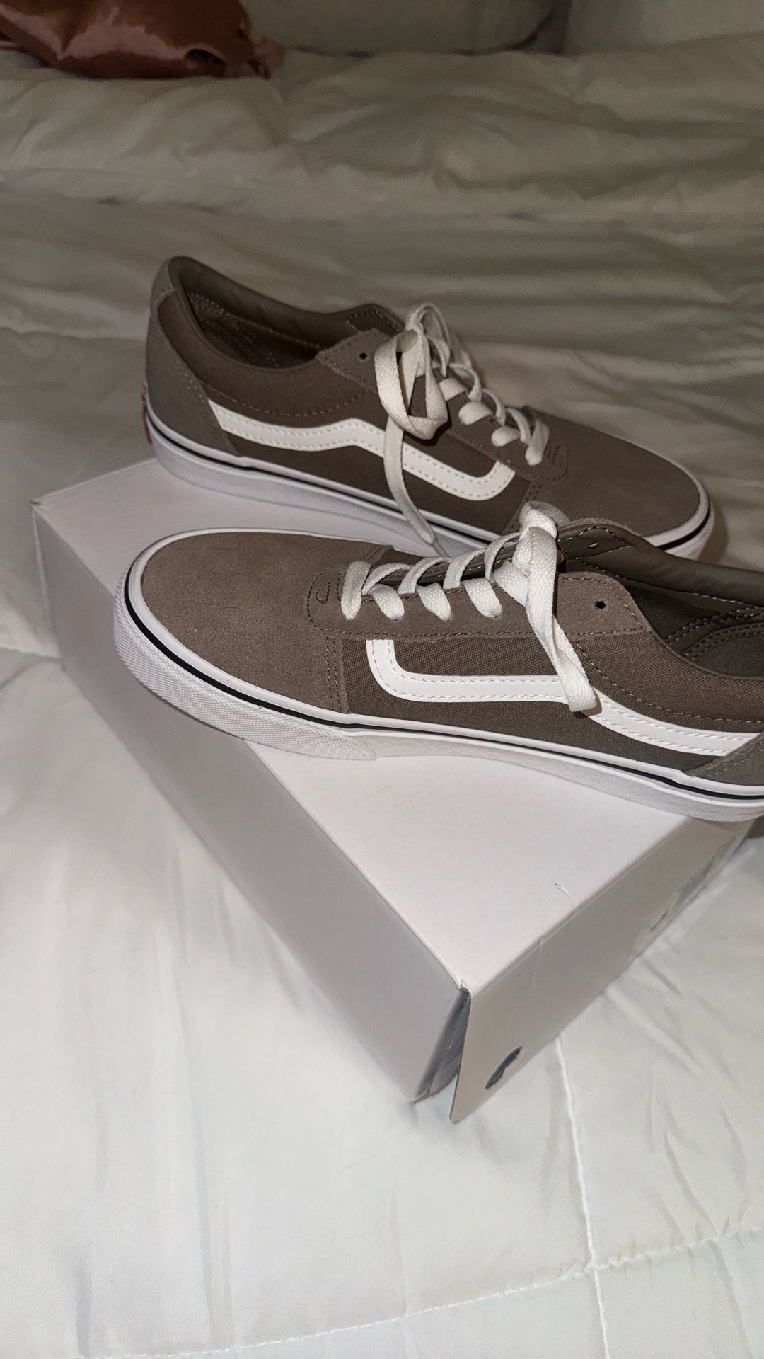 SALE Never Worn US Size 5 Taupe Old School Vans
