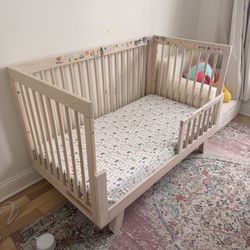 Free Crib/Toddler Bed and Mattress