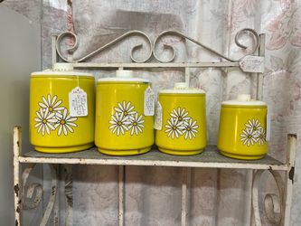 Mid Century Daisy Canister Set