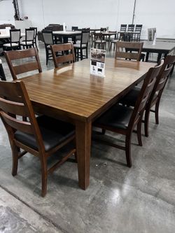 Bonito Comedor De Madera Nuevo En Su Caja 