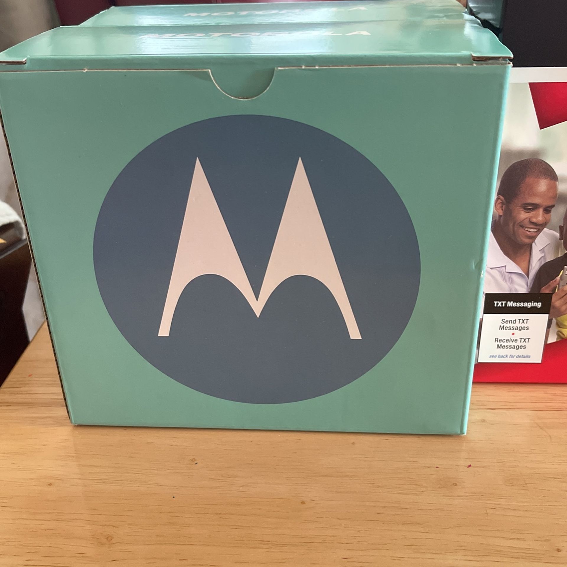 Motorola 129e Boxes W/ Instructions