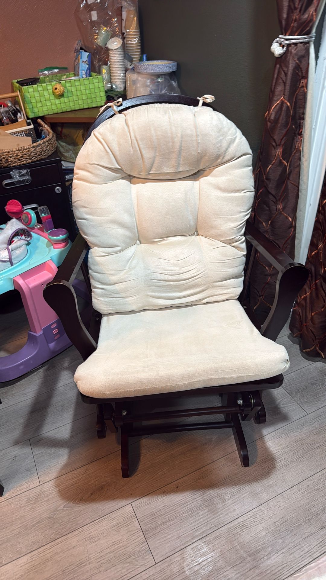 Rocking Chair W Foot Stool