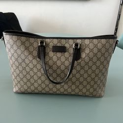 Gucci Bag Like New 