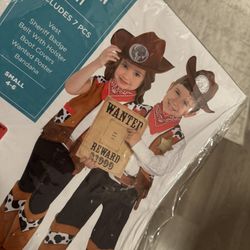 Halloween Kid’s Cowboy/Cowgirl Costume Size Small 4-6