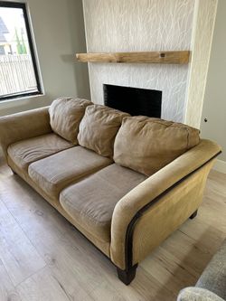 WOW!!!! ETHAN ALLEN PLUSH Sofa– Great Condition, Originally $2,995