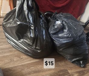 2 bags of womens/mens clothing