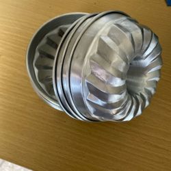 Mini Gelatin Molds/Bundt Cake Molds 