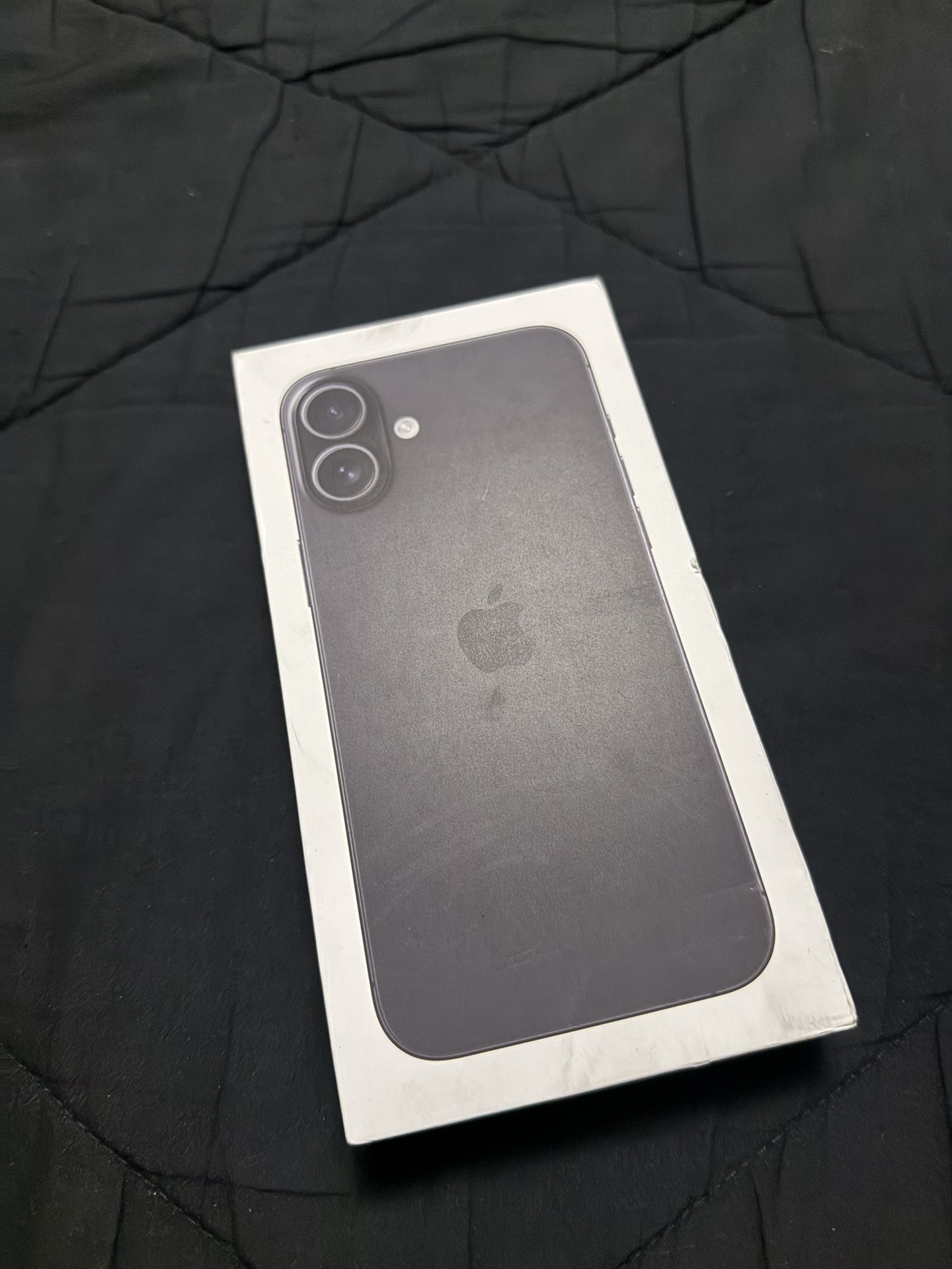 iPhone 16 Plus