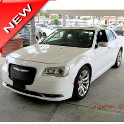 2020 Chrysler 300 Limited RWD