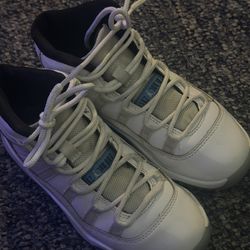 Jordan Retro 11 Legend Blue Preschool Size 1 