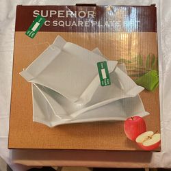 3 Square Plates