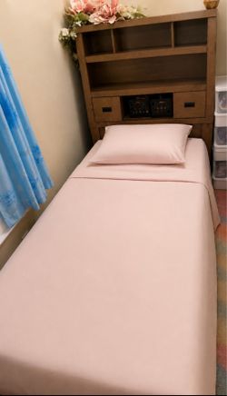 Shelf bed