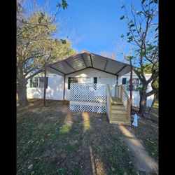 Traila En Renta  En Jashua Tx