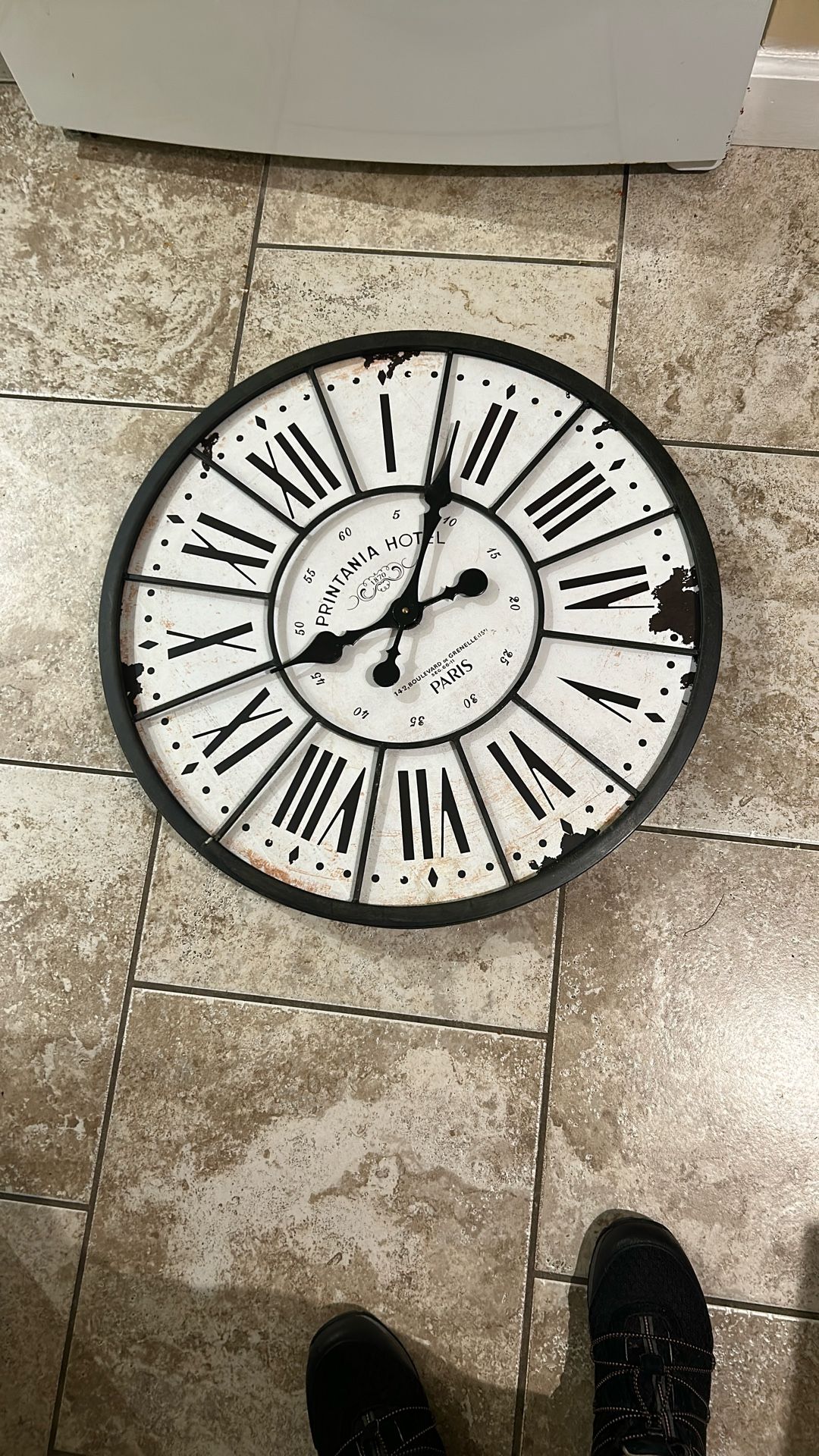Printania Hotel Wall Clock