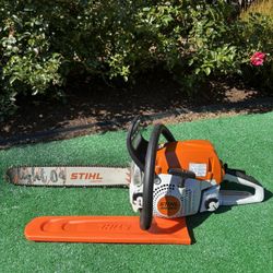 Stihl MS 251C chain saw w/EasyStart System (like new condition)