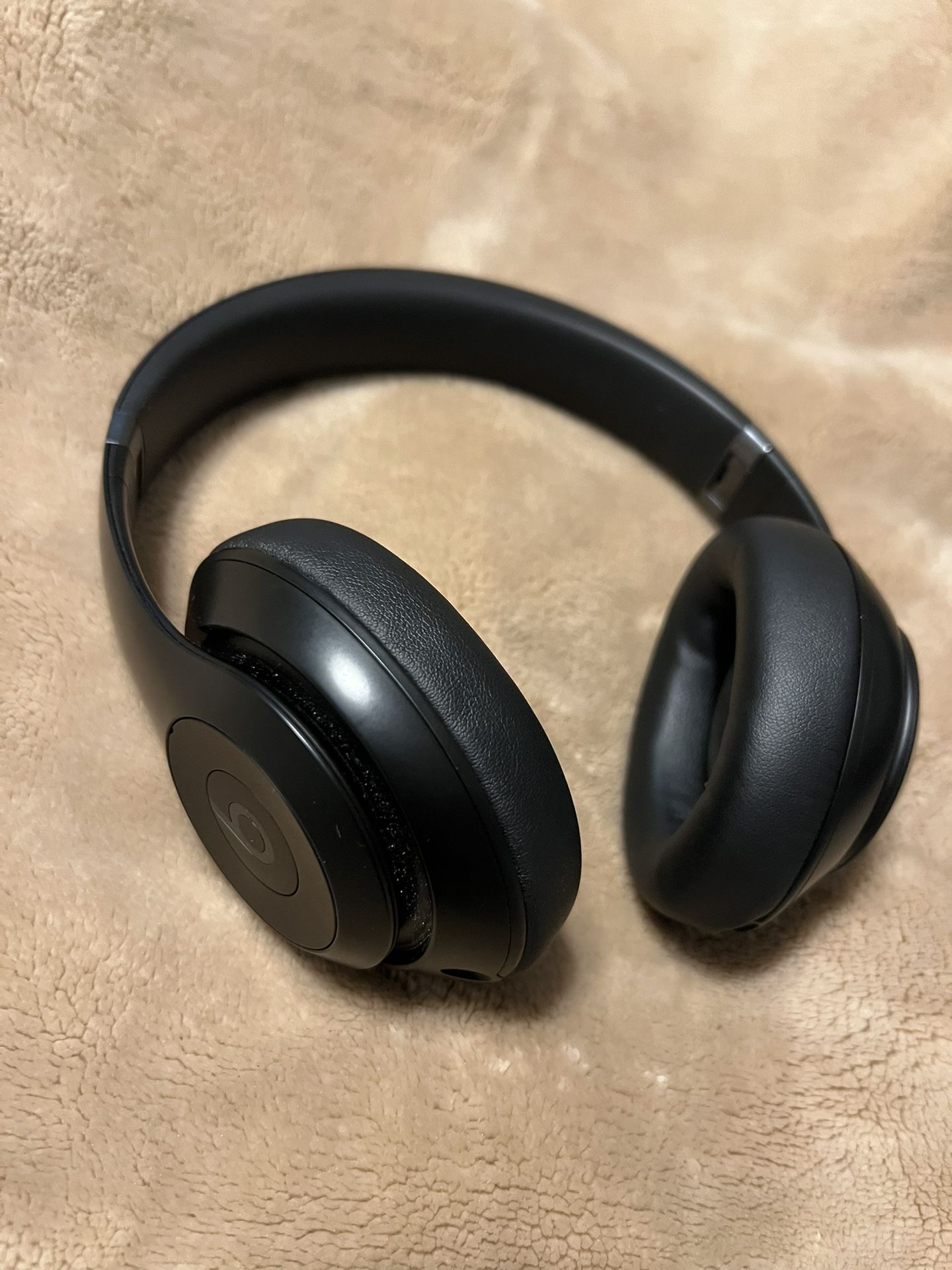 Beats Pro Gen 4