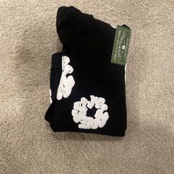 Black Denim Tear Hoodie Sweater Brand New Size Medium