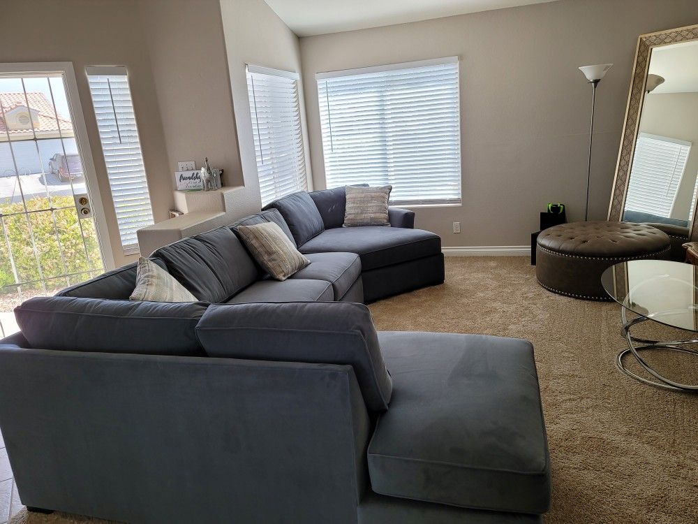 Couch For Sell, Good Condition Like New