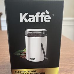 Kaffe Coffee Grinder: Electric Blade, Stainless Steel 