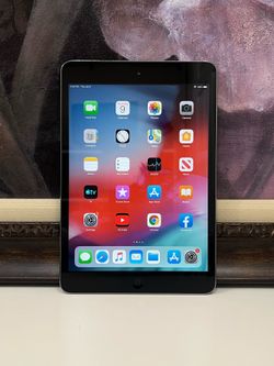 Apple iPad Mini 2nd Gen Black A1489 Tablet 7.9” iOS 12.5.8 16GB - $29