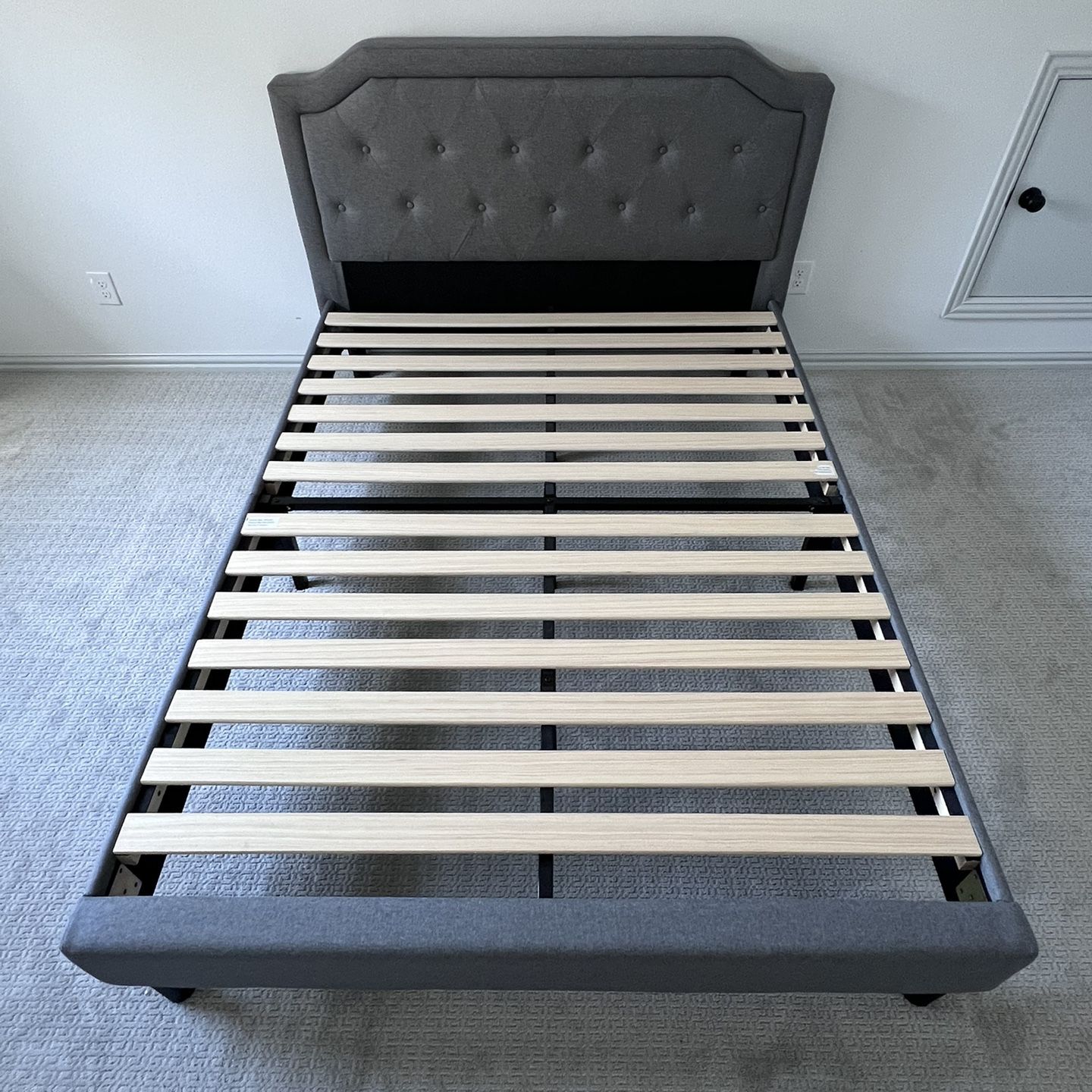Upholstered Platform Queen Bed Frame