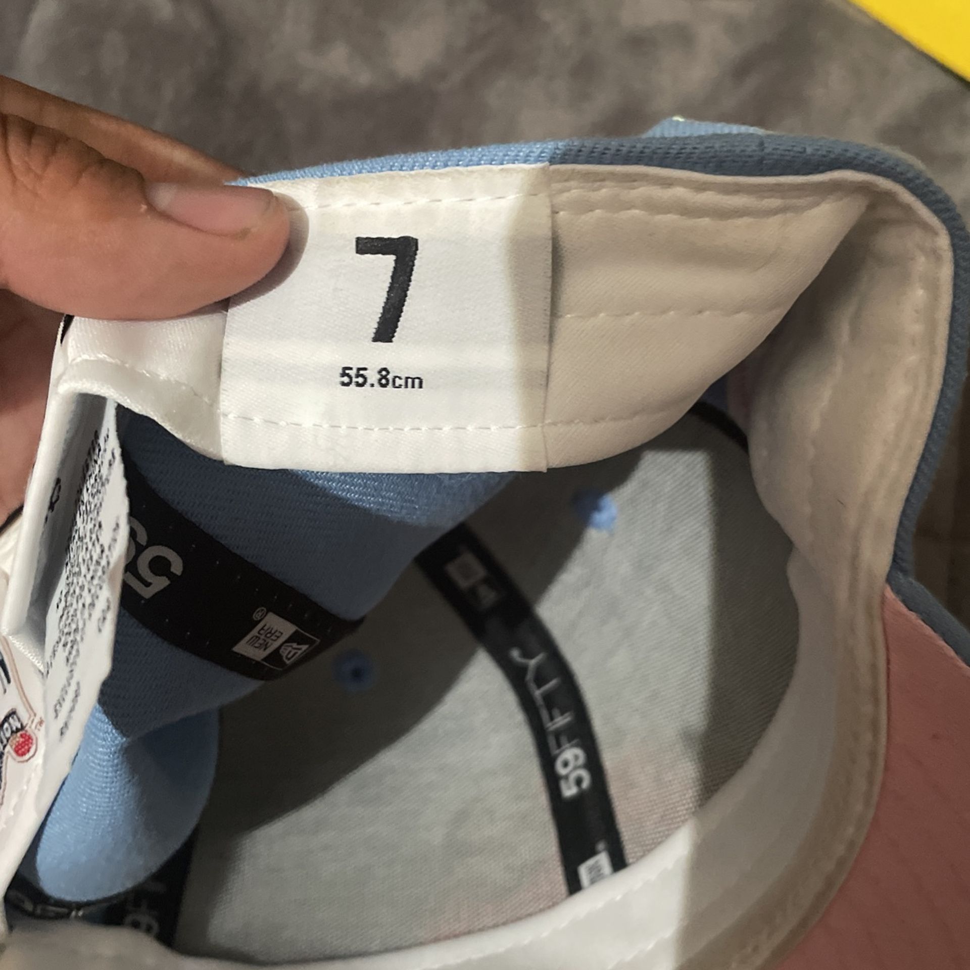 Fitted Hat Size 7 