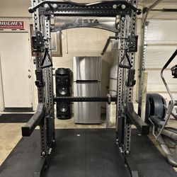 Vesta Fitness PRO SERIES 2-1 Ultimate Half Rack Functional Trainer/Gym Equipment/ Home Gym/ Fitness/ FREE DELIVERY 🚚 