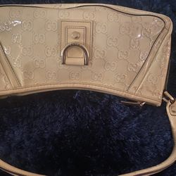 Authentic Gucci Cream/tan