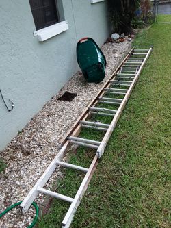 24' heavy duty extension ladder 180.00