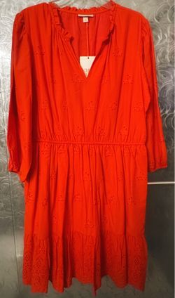 Eyelet dresse