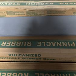 Vulcanized Pinnacle Rubber Base Dark Gray 30 Pieces Per Box 