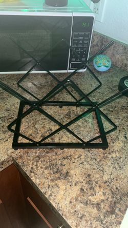 Countertop wine rack