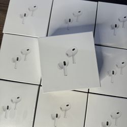 Apple AirPods Pro 2nd Generation with MagSafe Wireless Charging Case - White