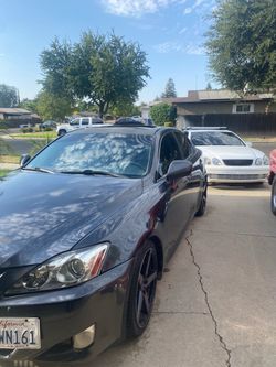 Lexus IS350
