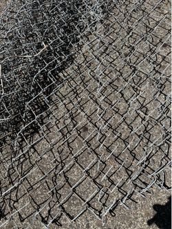 Chain link fence 6 feet
