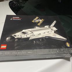 Lego Set 10283