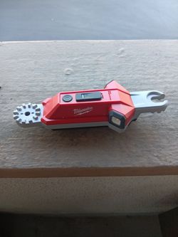 Milwaukee hotstick light with lithium ion battery
