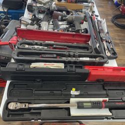 Digital Torque Wrenches 