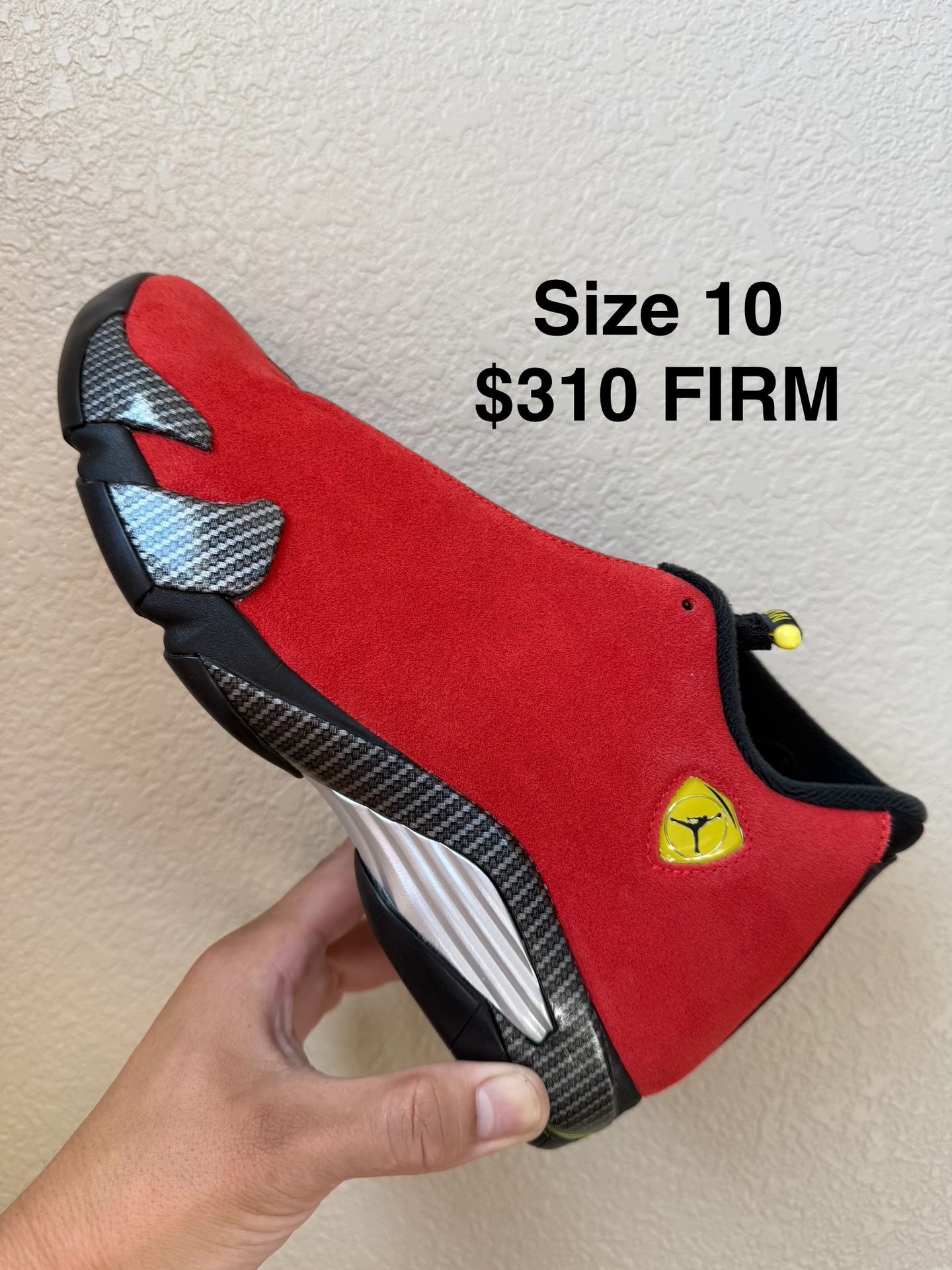 Air Jordan 14 Retro”Ferrari”