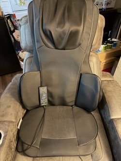 Like-New Shiatsu Chair Massager with Remote: Vibration, Heat, and Air