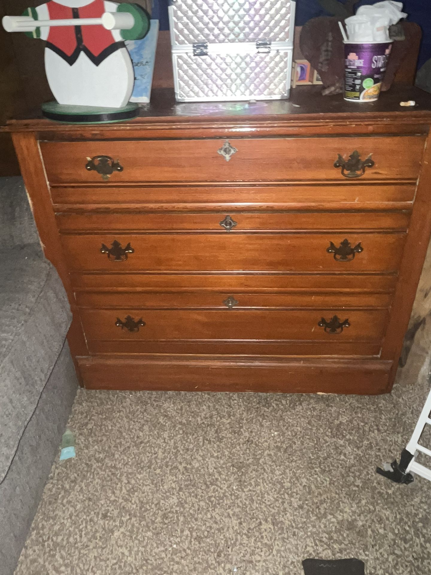 Moving Sale EVERYTHING MUST GO ASAP