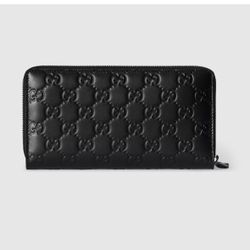 Gucci Embossed Black Wallet New In Box