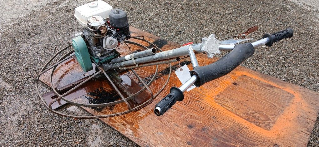 Honda Commercial Cement Trowel