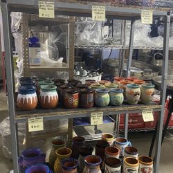 Barro    Ollas, Tazas, Ollas, Floreros, Casuela, Y Mucho Mas.  Todo A Buen Precio 