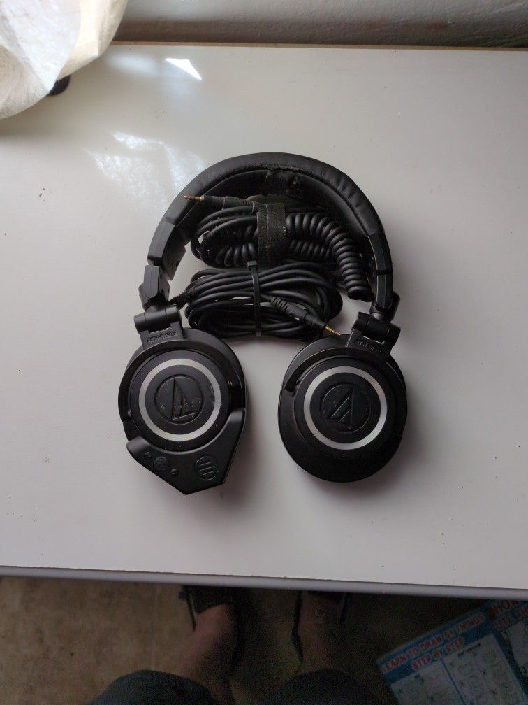 Audio-Technica ATH-M50x Headphones + Bluetooth Adapter + 2 Cables