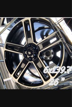 Go big or go home with these 26s! 🛞🔥 ​⚡ Size: 26" 💥 Bolt Pattern: 6x139.7 🛻 Fits: Chevy Silverado/Tahoe, GMC Sierra/Yukon, Cadillac Escalade, Ram 